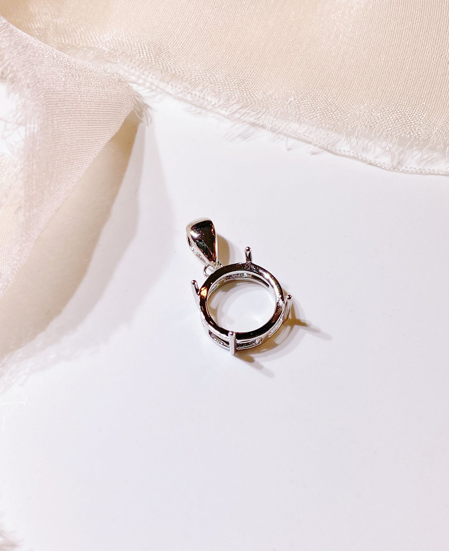 BreastmilkGems™ Round Pendant