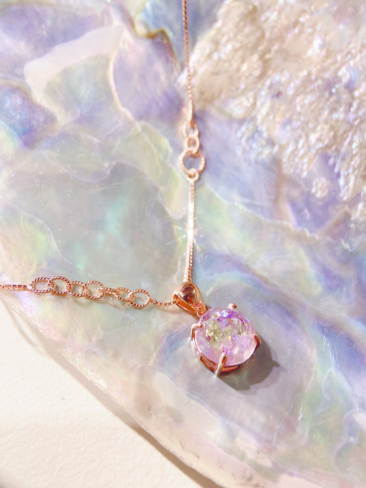 Love of Life Twisted Rings Necklace with Round Pendant